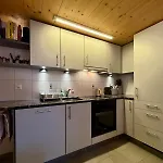 シャレー Renovated Traditional In Car-free ミューレン