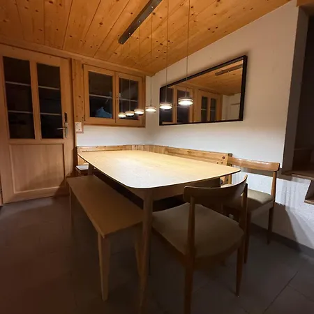 Renovated Traditional In Car-free Alpehytte *